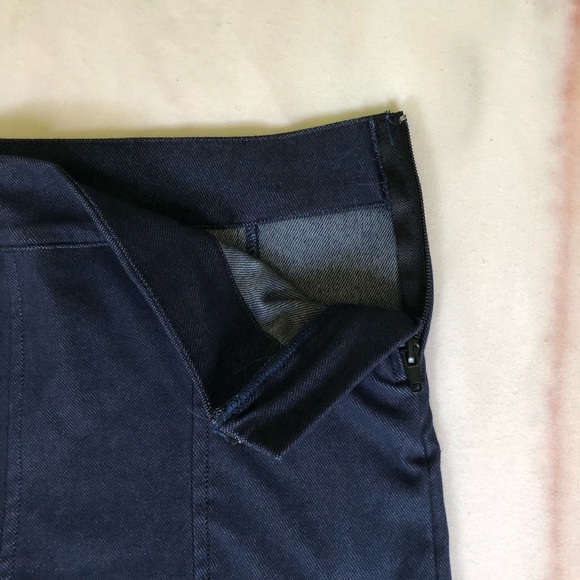 Moxi Skates Thunder Thigh Shorty Shorts X-Small - Picture 10 of 12